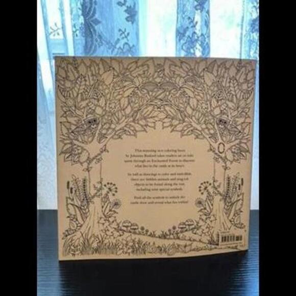 Enchanted Forest: An Inky Quest & Coloring Book by Johanna Basford - Picture 2 of 2
